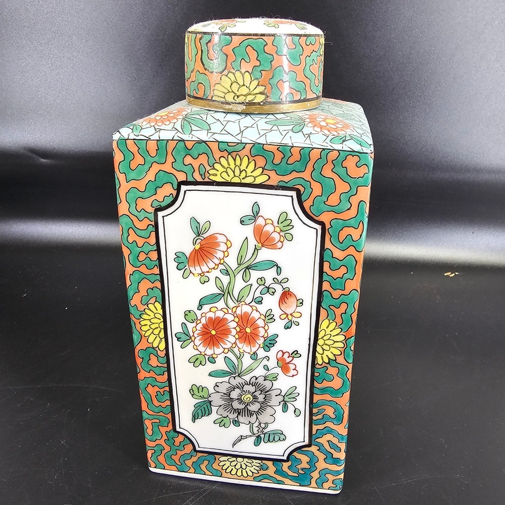 Tea Caddy Vintage Good Famille Rose Verte Square Chinese Export Porcelain Jar 8"
